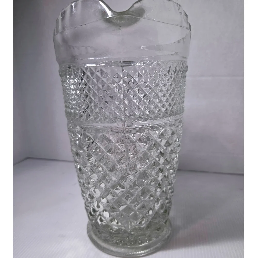 Vintage Anchor Hocking Wexford 64 Oz Clear Glass Pitcher Diamond Pattern